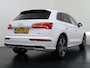 Audi Q5 55 TFSI e quattro Competition 32.000KM! |PANO| ELEKTRISCHE TREKHAAK| ELEK. ACHTERKLEP |MASSAGE| ADAPTIVE CRUISE| CAMERA| NET ONDERHOUD GEHAD RIJKLAAR INCL. 12 MND BOVAG GARANTIE| SFEERVERLICHTING