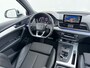 Audi Q5 55 TFSI e quattro Competition 32.000KM! |PANO| ELEKTRISCHE TREKHAAK| ELEK. ACHTERKLEP |MASSAGE| ADAPTIVE CRUISE| CAMERA| NET ONDERHOUD GEHAD RIJKLAAR INCL. 12 MND BOVAG GARANTIE| SFEERVERLICHTING