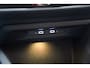 Volkswagen Golf 1.5 eTSI Style Aut. [ Navi Adapt.cruise Camera Ergo-Stoelen ]