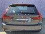Volvo V90 2.0 T8 Plug-in hybrid AWD Ultra Dark | Gelaagd glas | Trekhaak | Luchtvering | Bowers & Wilkins | Massage | Stoel Koeling | 360° Camera | Adaptieve cruise | Stoel/stuur verwarming |