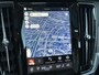 Volvo V90 2.0 T8 Plug-in hybrid AWD Ultra Dark | SOH: 100% | 4 seizoen banden | Extra getint glas | Gelaagd glas | Trekhaak | Luchtvering | Bowers & Wilkins | Massage | Stoel Koeling | 360° Camera | Adaptieve cruise | Stoel/stuur verwarming |