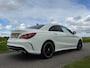 Mercedes-Benz CLA 180 Business Solution AMG | Camera | Leder/Alcantara | Carbon | 18" Velgen | Navi | Clima | PDC | Cruise