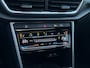 Volkswagen T-Roc 1.5 TSI Style Facelift Pano, Beats, Camera, Carplay etc!