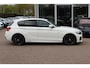 BMW 1-Serie 118i Edition M Sport Shadow High Exe. / Leder / Navigatie / Parkeerhulp achter / Keyless / 18'' / Getint glas / Stoelverwarming / Cruise Control