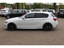 BMW 1-Serie 118i Edition M Sport Shadow High Exe. / Leder / Navigatie / Parkeerhulp achter / Keyless / 18'' / Getint glas / Stoelverwarming / Cruise Control