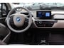 BMW i3 S 120Ah 42 kWh / Camera / Warmtepomp / Navi. Proff / 18'' / Stoelverwarming / DAB / Getint glas / Cruise Control