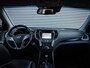 Hyundai Santa Fe 2.4i GDI 4WD i-Catcher 7p. | Clima | Cruise | Navi | Leer | Panoramadak | Camera | Stoelverwarming |