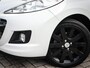 Peugeot 207 CC 1.6 VTi Noir & Blanc | Clima | Cruise | Audio | 17 inch | Pdc |