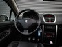 Peugeot 207 CC 1.6 VTi Noir & Blanc | Clima | Cruise | Audio | 17 inch | Pdc |