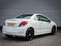Peugeot 207 CC 1.6 VTi Noir & Blanc | Clima | Cruise | Audio | 17 inch | Pdc |