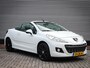 Peugeot 207 CC 1.6 VTi Noir & Blanc | Clima | Cruise | Audio | 17 inch | Pdc |