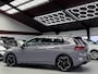Volkswagen Golf 1.5 TSI 3x R-Line Facelift CarPlay Camera