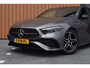 Mercedes-Benz A-klasse 200 AMG Line Pano | Camera | Sfeer | LED