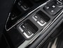 Kia Niro EV e-Niro ExecutiveLine 64 kWh | Schuif/Kanteldak | Lederen Interieur | Ele,verstelbare stoelen | Apple CarPlay/Android Auto | Camera | DAB | Stoelverwarming/Koeling | Stuurverwarming | Adaptieve Cruise Control |