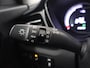 Kia Niro EV e-Niro ExecutiveLine 64 kWh | Schuif/Kanteldak | Lederen Interieur | Ele,verstelbare stoelen | Apple CarPlay/Android Auto | Camera | DAB | Stoelverwarming/Koeling | Stuurverwarming | Adaptieve Cruise Control |