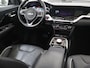 Kia Niro EV e-Niro ExecutiveLine 64 kWh | Schuif/Kanteldak | Lederen Interieur | Ele,verstelbare stoelen | Apple CarPlay/Android Auto | Camera | DAB | Stoelverwarming/Koeling | Stuurverwarming | Adaptieve Cruise Control |