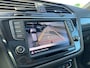 Volkswagen Tiguan 2.0 TSI 4Motion Highline R-Line, Panorama, Keyless, Head-up, Trekhaak, Carplay, Camera, Elektrische stoelen, LED