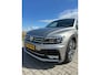 Volkswagen Tiguan 2.0 TSI 4Motion Highline R-Line, Panorama, Keyless, Head-up, Trekhaak, Carplay, Camera, Elektrische stoelen, LED