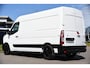 Renault Master T35 2.3 dCi 150 L2H2 PB Edition Camera, Cruise, Carplay, LED, Trekhaak, Automaat, 150pk, Sensoren, NAVI, Uniek!