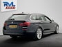 BMW 5-Serie Touring 520i High Executive| M Pakket | Origineel NL | Lederen Bekleding | Comfort Stoelen | Stoelverwarming |