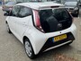 Toyota Aygo X X-PLAY 5-DEURS NAVI 4S-BANDEN AIRCO CAMERA BLUETOOTH EL-RAMEN/SPIEGELS NL-AUTO