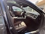 Volvo V60 Cross Country 2.0 B5 AWD Pro Panorama dak Keyless On call