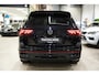 Volkswagen Tiguan 1.5 TSI R-Line * Trekhaak - Virtual - Camera - Black Style - IQ Light - ACC - Sfeer - 1e Eig *