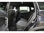 Volkswagen Tiguan 1.5 TSI R-Line * Trekhaak - Virtual - Camera - Black Style - IQ Light - ACC - Sfeer - 1e Eig *