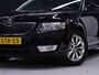 Skoda Octavia Combi 1.4 TSI Greentech Ambition Businessline 6-BAK [TREKHAAK, PDC VOOR, NAVIGATIE, BLUETOOTH, CRUISE CONTROL, CLIMATE CONTROL, MULTIFUNCTIONEEL STUURWIEL, NIEUWSTAAT]