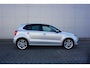 Volkswagen Polo 1.2 TSI Highline Climate / Cruise / BT / Parkeers. / Elektr. ramen / Lm velgen / NAP