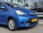Toyota Aygo 1.0 VVT-i Aspiration | NL-auto | Airco | LM velgen