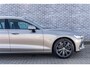 Volvo V60 2.0 T5 Inscription | Parkeersensoren | Lederen Bekleding | Cruise Control Adaptief | BLIS | Elektrische Achterklep | Stoelverwarming | Elektrisch Verstelbare Bestuurdersstoel | Navigatie