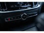 Volvo V60 2.0 T5 Inscription | Parkeersensoren | Lederen Bekleding | Cruise Control Adaptief | BLIS | Elektrische Achterklep | Stoelverwarming | Elektrisch Verstelbare Bestuurdersstoel | Navigatie