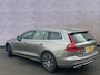 Volvo V60 2.0 T5 Inscription | Parkeersensoren | Lederen Bekleding | Cruise Control Adaptief | BLIS | Elektrische Achterklep | Stoelverwarming | Elektrisch Verstelbare Bestuurdersstoel | Navigatie