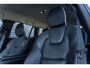 Volvo V60 2.0 T5 Inscription | Parkeersensoren | Lederen Bekleding | Cruise Control Adaptief | BLIS | Elektrische Achterklep | Stoelverwarming | Elektrisch Verstelbare Bestuurdersstoel | Navigatie
