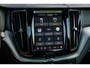 Volvo XC60 Plug-in-Hybrid T8 AWD Polestar Engineered | Long Range | Trekhaak | Panoramadak | Adaptive cruise control | Stoel- en stuurverwarming | Harman Kardon audio | Getint glas | Standkachel | Verwarmbare achterbank | Actieve LED koplampen | Ohlins schokdempers | Brembo remmen | Elektrische stoelverstelling | Navigatie | Apple Carplay / Android Auto |