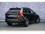 Volvo XC60 Plug-in-Hybrid T8 AWD Polestar Engineered | Long Range | Trekhaak | Panoramadak | Adaptive cruise control | Stoel- en stuurverwarming | Harman Kardon audio | Getint glas | Standkachel | Verwarmbare achterbank | Actieve LED koplampen | Ohlins schokdempers | Brembo remmen | Elektrische stoelverstelling | Navigatie | Apple Carplay / Android Auto |