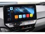 Volkswagen ID.3 204pk First 58 kWh Pro Performance | Navigatie | Apple CarPlay & Android Auto | 18" Velgen East Derry