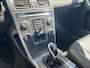 Volvo XC60 2.0 T5 FWD Summum | Trekhaak | Achteruitrijcamera | Navigatie | BLIS | Lederen Bekleding | Stoelverhogers | Elektrische Achterklep