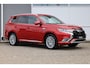 Mitsubishi Outlander 2.4 PHEV S-Edition | Leder | Trekhaak | 360 Camera | Stoel-Stuurwielverwarming