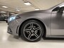 Mercedes-Benz A-klasse 180 AMG | Pano | Sfeerverlichting | Stoelverwarming