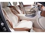 Mercedes-Benz E-klasse 300 e AMG Line AMG-line 360 camera matrix-koplampen keyless entry/go drivers-assist 19"-inch lmv ACC two-tone designo-leder panodak burmester surround system luchtvering matrix-koplampen electrische stoelen voor met memo