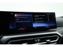 BMW 3-Serie Touring 320e M Sport | SOH 90.7% | Facelift | Shadow Line | Curved display | Adapt. Cruise | Nav + CarPlay | Elek. Klep | Sfeerverlichting | LED | Stoelverw. | PDC
