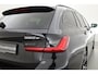 BMW 3-Serie Touring 320e M Sport | Facelift | Shadow Line | Curved display | Adapt. Cruise | Nav + CarPlay | Elek. Klep | Sfeerverlichting | LED | Stoelverw. | PDC V
