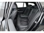 BMW 3-Serie Touring 320e M Sport | SOH 90.7% | Facelift | Shadow Line | Curved display | Adapt. Cruise | Nav + CarPlay | Elek. Klep | Sfeerverlichting | LED | Stoelverw. | PDC