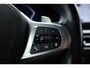 BMW 3-Serie Touring 320e M Sport | SOH 90.7% | Facelift | Shadow Line | Curved display | Adapt. Cruise | Nav + CarPlay | Elek. Klep | Sfeerverlichting | LED | Stoelverw. | PDC