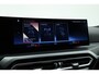 BMW 3-Serie Touring 320e M Sport | SOH 90.7% | Facelift | Shadow Line | Curved display | Adapt. Cruise | Nav + CarPlay | Elek. Klep | Sfeerverlichting | LED | Stoelverw. | PDC