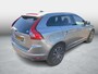 Volvo XC60 2.0 T5 FWD Summum | Trekhaak | Panoramadak | Harman Kardon Audio | Lederen Sportstoelen | BLIS | Cruise Control Adaptief | Parkeerverwarming | Keyless Entry | Bi-Xenon Adaptief | Stoelverhogers