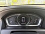 Volvo XC60 2.0 T5 FWD Summum | Trekhaak | Panoramadak | Harman Kardon Audio | Lederen Sportstoelen | BLIS | Cruise Control Adaptief | Parkeerverwarming | Keyless Entry | Bi-Xenon Adaptief | Stoelverhogers