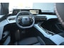 Peugeot e-5008 Allure Avantage 73 kWh | Afn. Trekhaak | Allseason | Navigatie | Achteruitrijcamera | Apple Carplay & Android Auto |!!